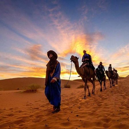 Merzouga Luxury Sahara Camps Exteriör bild